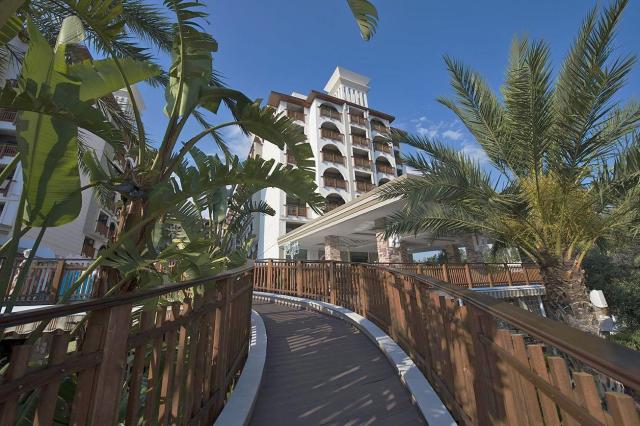Quattro Beach Resort & Spa 