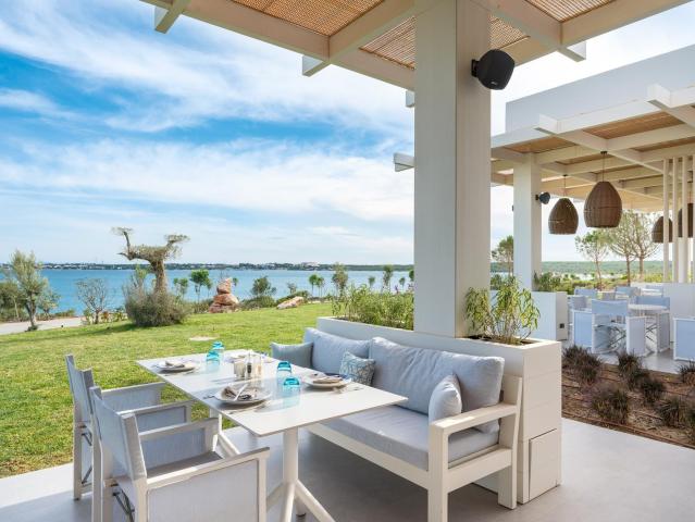 Anda Barut Collection
