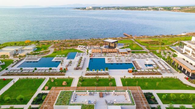 Anda Barut Collection