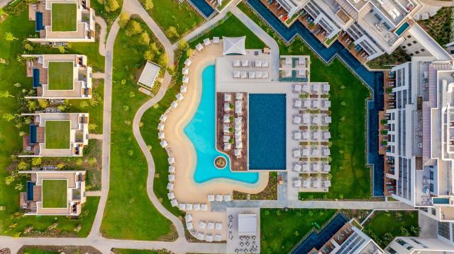 Anda Barut Collection