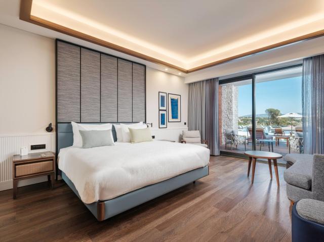 Anda Barut Collection