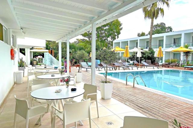 Nasos Hotel & Resort