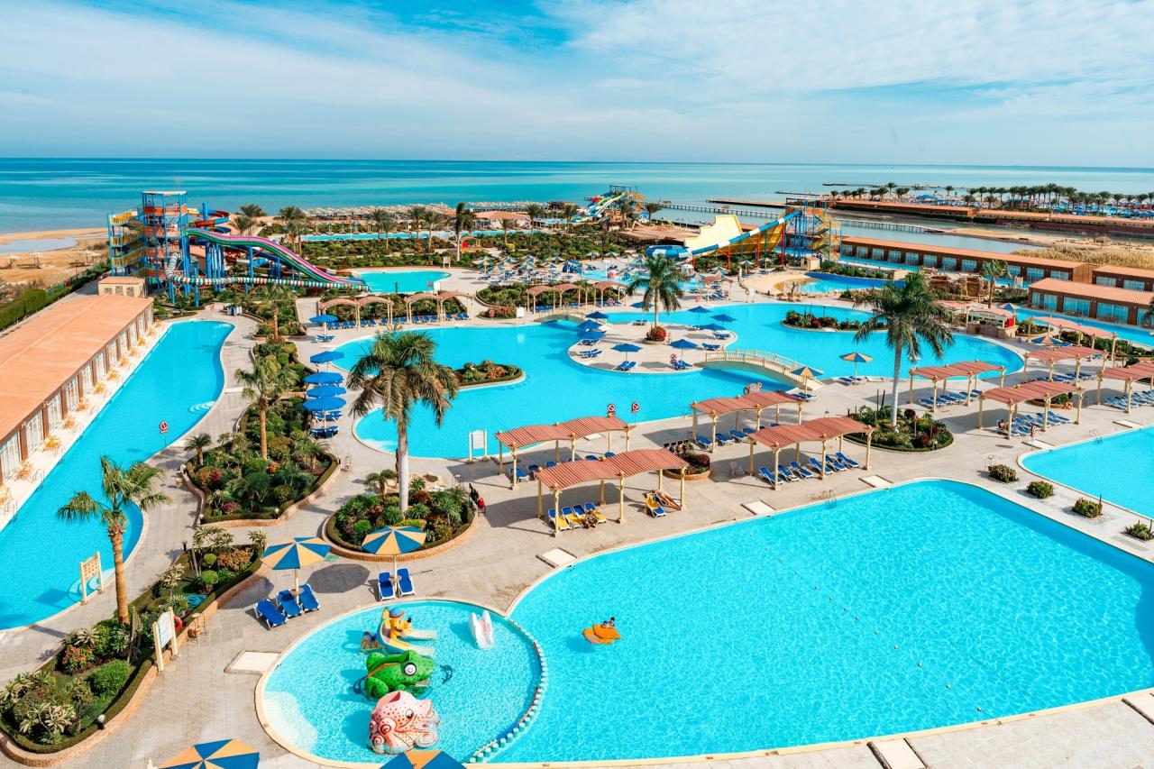 Sunrise Alora Aqua Park