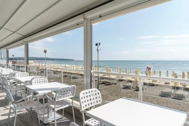 AluaSun Helios Beach