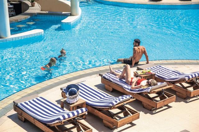 dovolenka-Cyprus-Juzny-Cyprus-Limassol-hotel-St.-Raphael-Resort