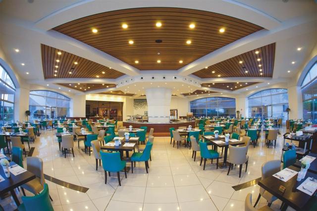 dovolenka-Cyprus-Juzny-Cyprus-Limassol-hotel-St.-Raphael-Resort