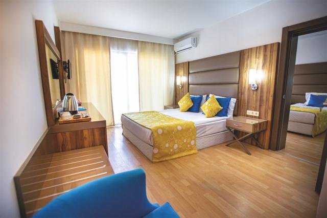 dovolenka-Turecko-Side-hotel-Serra-Park-izba.jpg