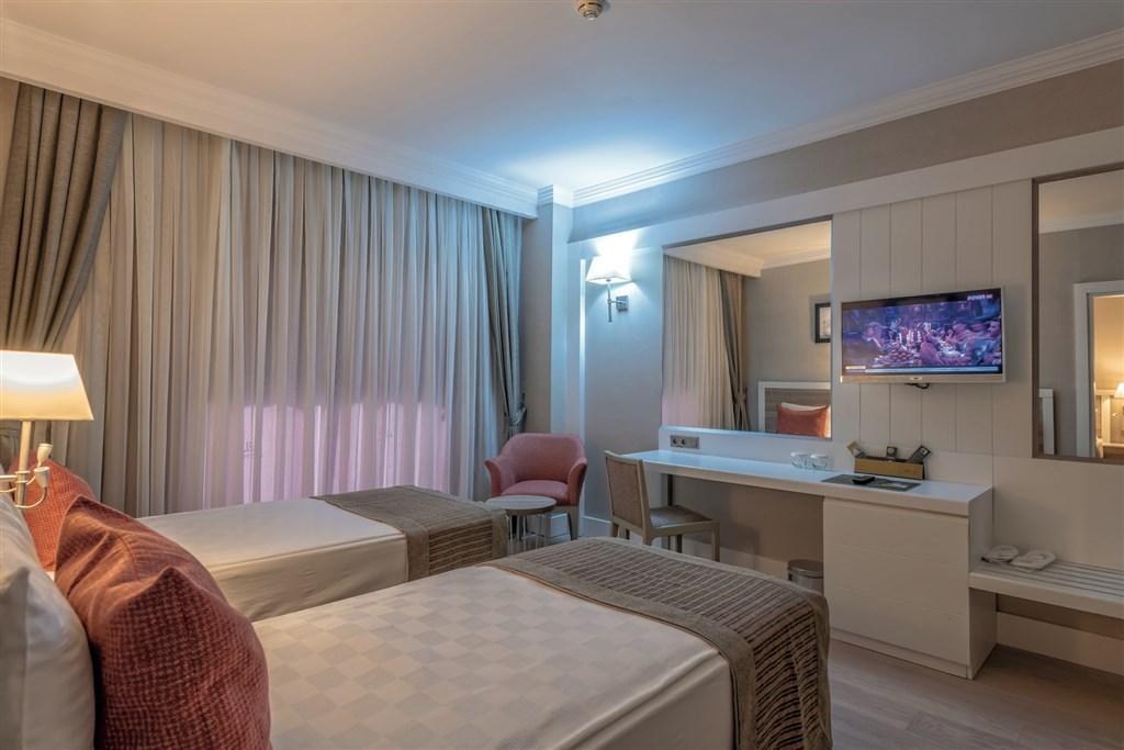 dovolenka-Turecko-Side-hotelovy-komplex-Port-River-Hotel-&-Spa-