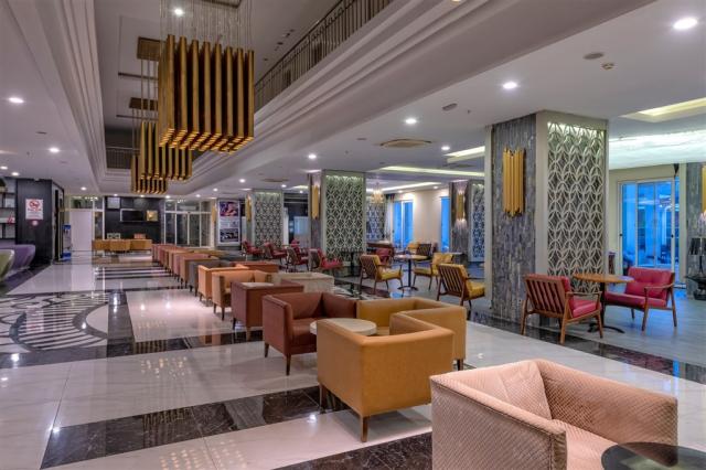 dovolenka-Turecko-Side-hotelovy-komplex-Port-River-Hotel-&-Spa-