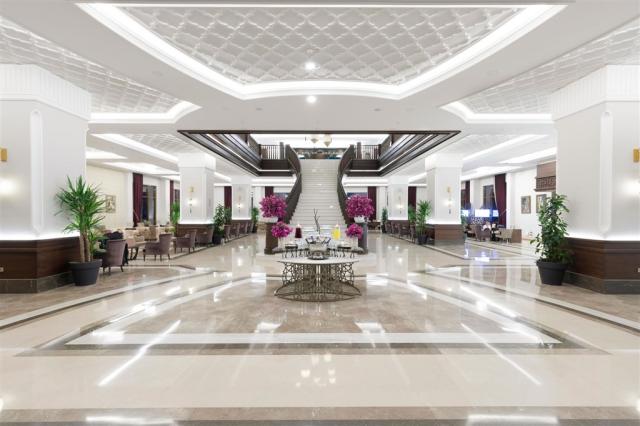 dovolenka-Turecko-Lara-hotelovy-komplex-Swandor-Topkapi-Palace-