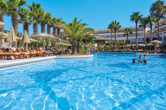 dovolenka-Grecko-Kreta-Adelianos-Kampos-hotel-Rethymno-Palace-b