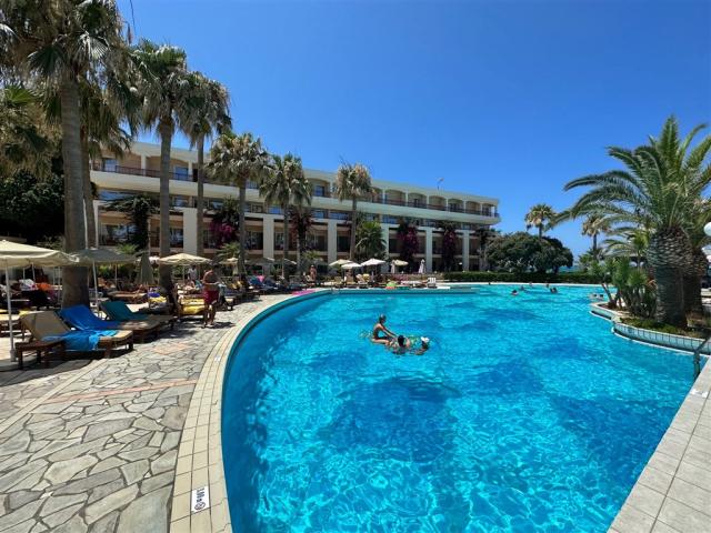 dovolenka-Grecko-Kreta-adelianos-Kampos-hotel-Rethymno-Palace-b