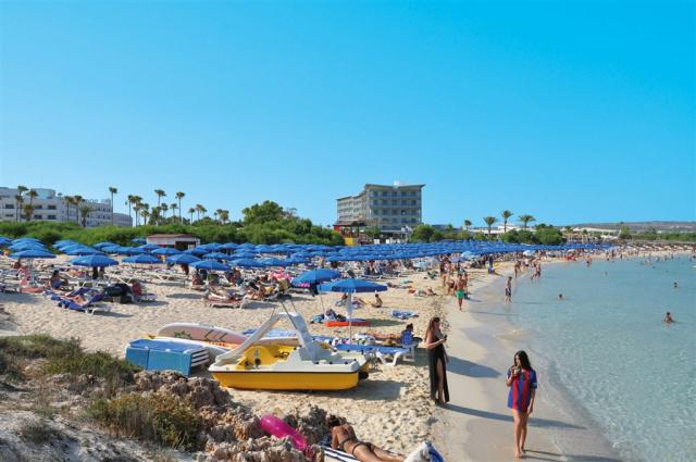 dovolenka-Cyprus-Juzny-Cyprus-Ayia-Napa-hotel-Dome-Beach-plaz.j