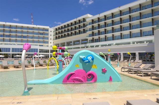 dovolenka-Cyprus-Juzny-Cyprus-Ayia-Napa-hotel-Chrysomare-Beach-