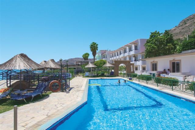 dovolenka-Grecko-Rhodos-Pefki-hotel-Ilyssion-Beach-Resort-bazen