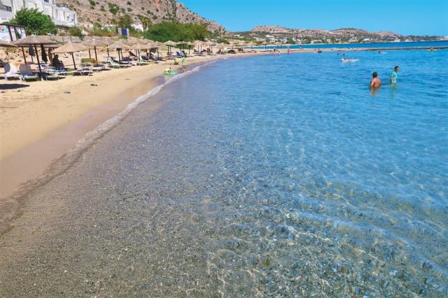 dovolenka-Grecko-Rhodos-Pefki-hotel-Ilyssion-Beach-Resort-plaz.