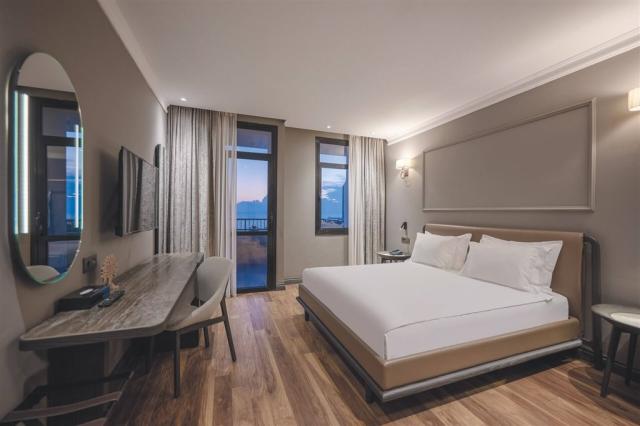 dovolenka-Turecko-Belek-hotelovy-komplex-Adora-Resort-izba.jpg