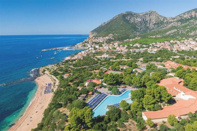 dovolenka-Taliansko-Sardinia-Cala-Gonone-hotel-Club-Esse-Palmas