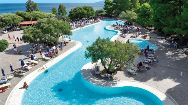dovolenka-Taliansko-Sardinia-Cala-Gonone-hotel-Club-Esse-Palmas