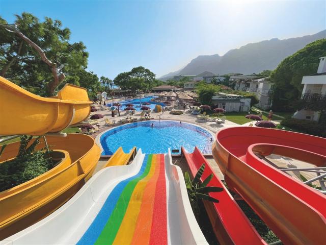 dovolenka-Turecko-Kemer-hotelovy-komplex-Club-Boran-Mare-Beach-