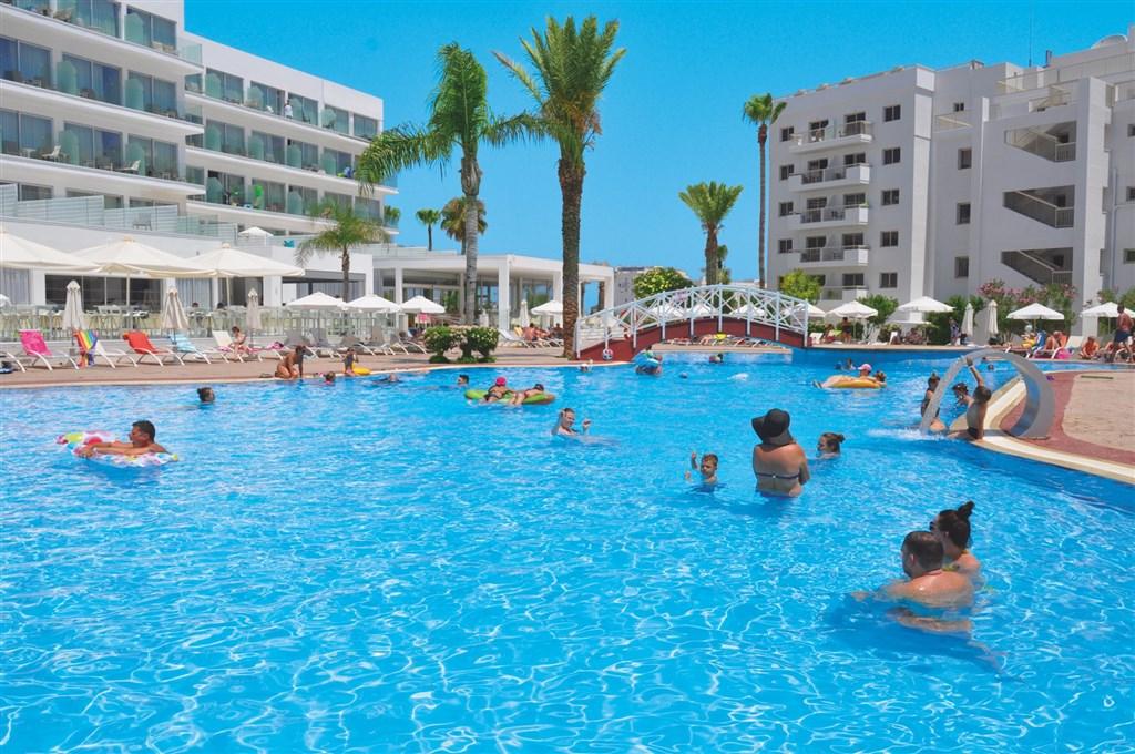 dovolenka-Cyprus-Juzny-Cyprus-Protaras-hotel-Tsokkos-Protaras-b