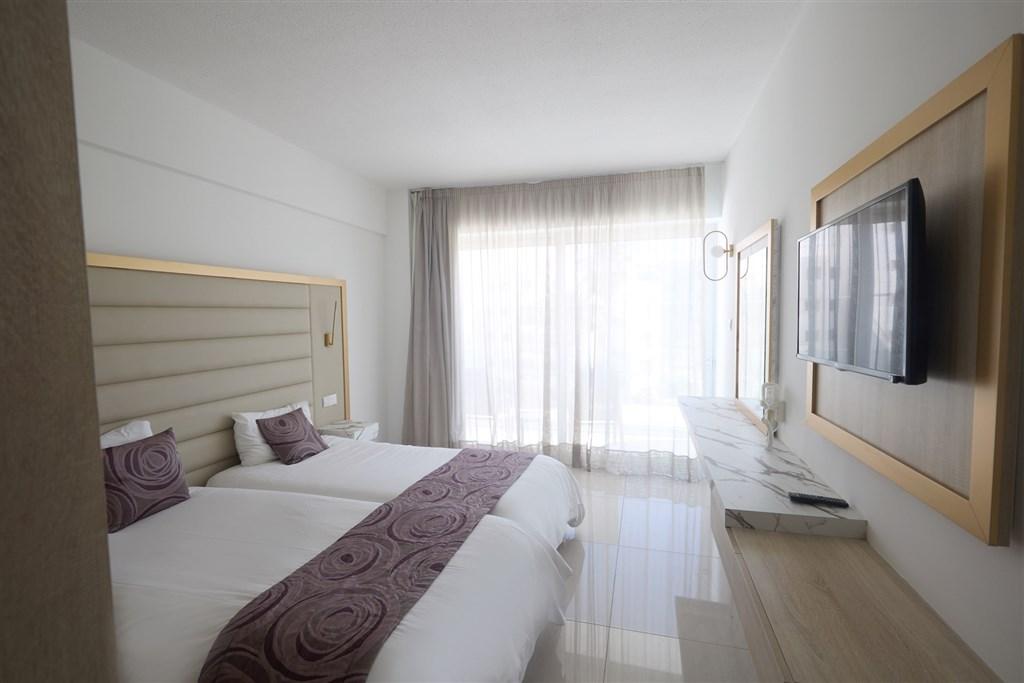 dovolenka-Cyprus-Juzny-Cyprus-Protaras-hotel-Tsokkos-Protaras-i
