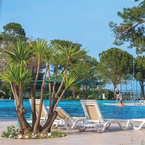 dovolenka-Turecko-Kemer-hotelovy-komplex-Ma-Biche-Kemer-by-Werd