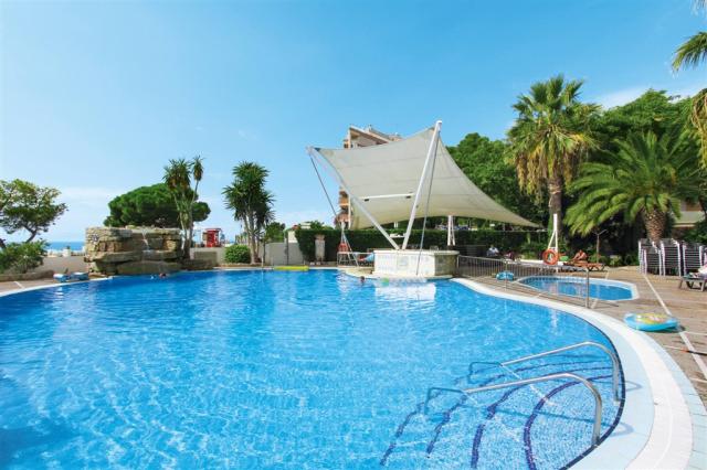 dovolenka-Spanielsko-Costa-Dorada-Salou-hotel-Salou-Park-bazen 