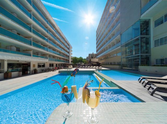 dovolenka-Spanielsko-Costa-Dorada-Salou-hotel-Salou-Park-bazen 