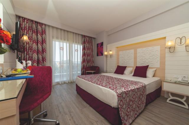 dovolenka-Turecko-Side-hotelovy-komplex-Sunmelia-Beach-Resort-H