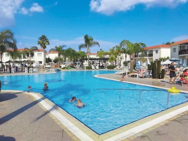 dovolenka-Cyprus-Juzny-Cyprus-Ayia-Napa-hotel-Tsokkos-Paradise-