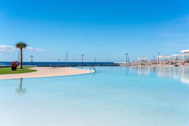 dovolenka-Spanielsko-Lanzarote-Playa-Blanca-hotel-Barcelo-Playa