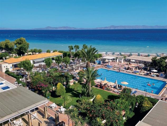 dovolenka-Grecko-Rhodos-Ialyssos-hotel-Blue-Bay-Resort-areal-1.