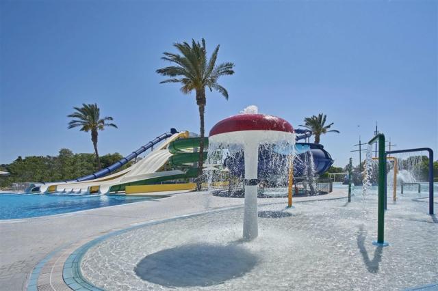 dovolenka-Grecko-Rhodos-Ialyssos-hotel-Blue-Bay-Resort-tobogan.
