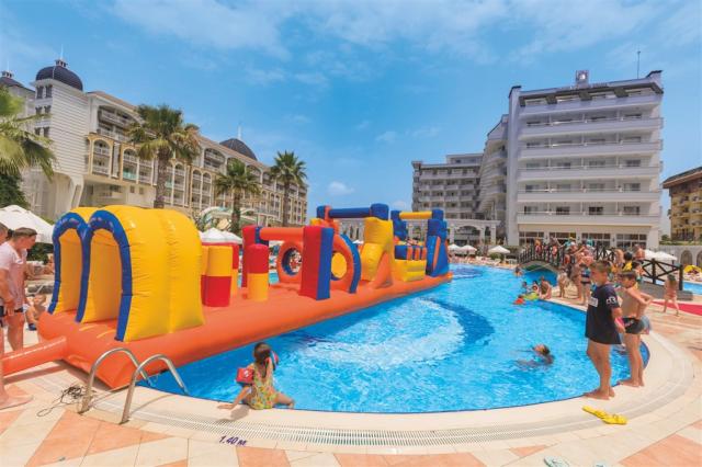 dovolenka-Turecko-Alanya-hotelovy-komplex-Holiday-Garden-Resort