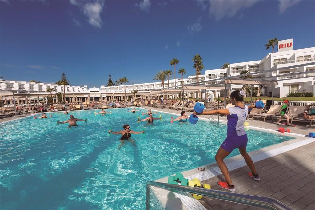 dovolenka-Spanielsko-Lanzarote-Puerto-del-Carmen-hotel-Riu-Para