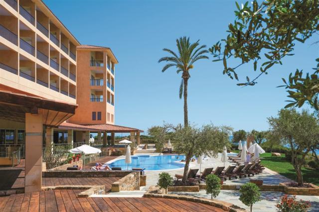 dovolenka-Cyprus-Juzny-Cyprus-Paphos-hotel-Thalassa-Boutique-Ho
