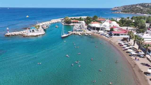 dovolenka-Grecko-Rhodos-Faliraki-hotel-Evi-plaz-1.jpg