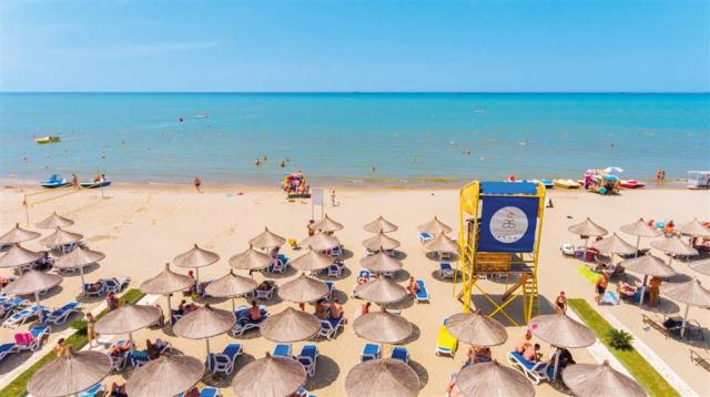 dovolenka-Albansko-Durres-hotel-Albanian-Star-plaz.JPG