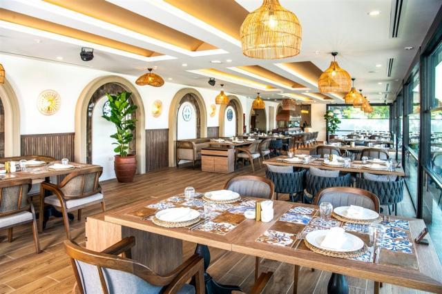 dovolenka-Cyprus-Severny-Cyprus-Kyrenia-hotel-Acapulco-Beach-re