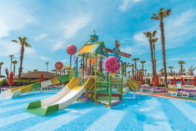 dovolenka-Turecko-Belek-hotelovy-komplex-IC-Santai-Family-Resor