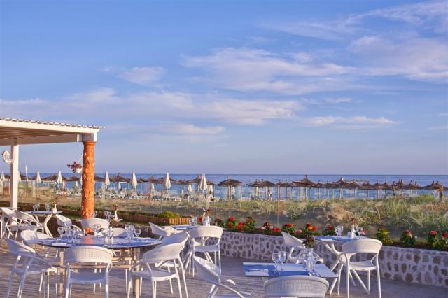 dovolenka-Grecko-Korfu-Agios-Georgios-hotel-Sandy-Beach-Resort-