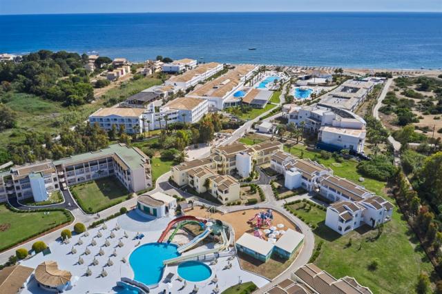 dovolenka-Grecko-Korfu-Agios-Georgios-hotel-Sandy-Beach-Resort-