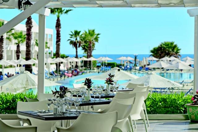 dovolenka-Grecko-Korfu-Agios-Georgios-hotel-Sandy-Beach-Resort-
