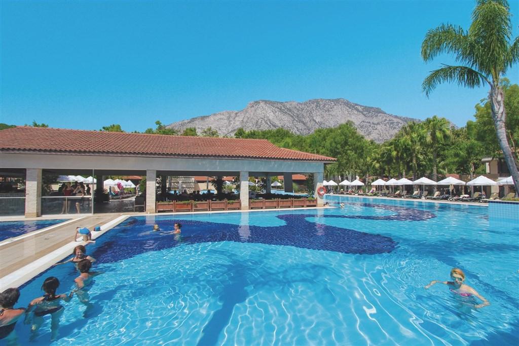 dovolenka-Turecko-Kemer-hotelovy-komplex-Champion-Holiday-Villa