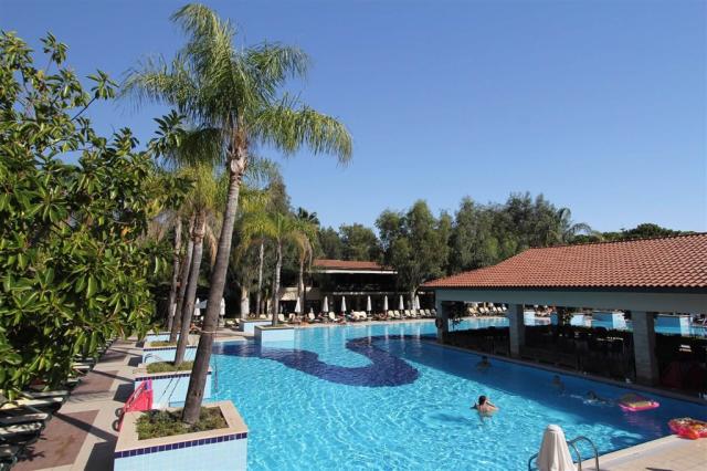 dovolenka-Turecko-Kemer-hotelovy-komplex-Champion-Holiday-Villa