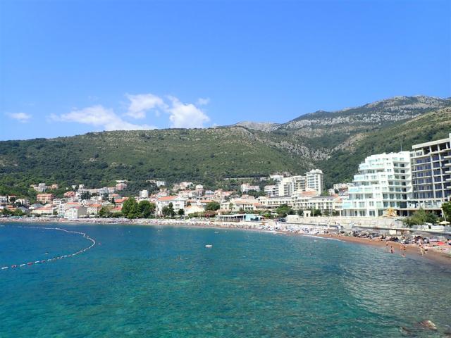 Petrovac - pláž