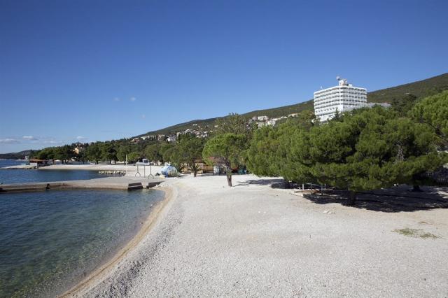 Hotel a pavilony OMORIKA, Crikvenica