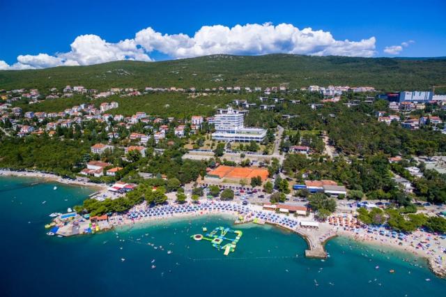 Hotel a pavilony OMORIKA, Crikvenica