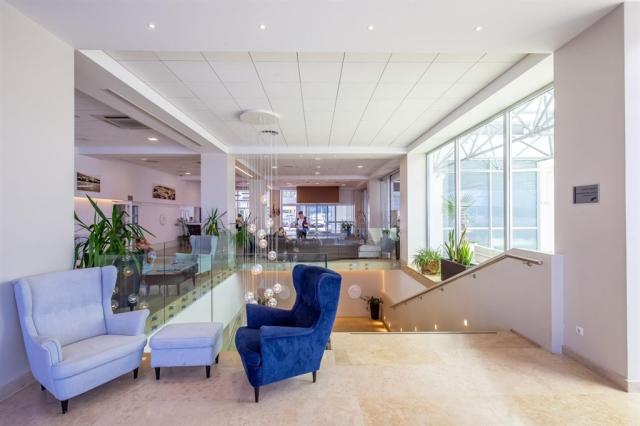 Hotel a pavilony OMORIKA, Crikvenica
